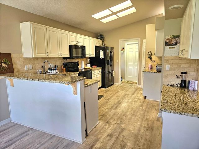 11340 TEE TIME CIRCLE, New Port Richey, FL 34654