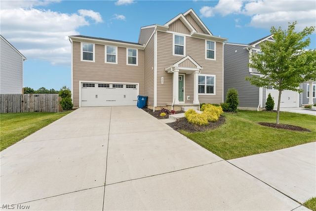 4483 Bellow Drive, Lorain, OH 44053