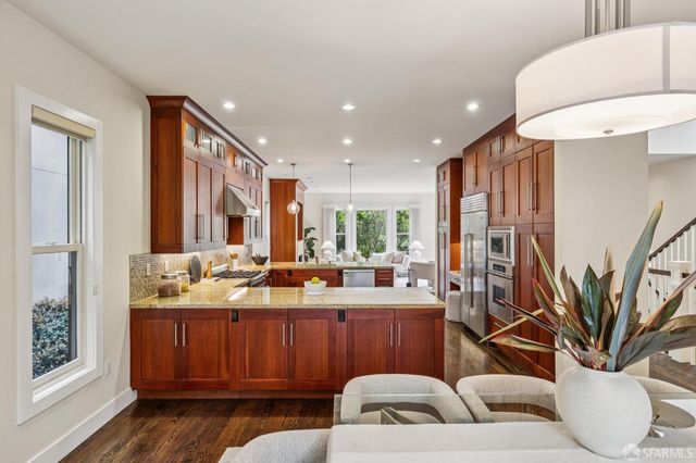 2751 15th Avenue, San Francisco, CA 94127