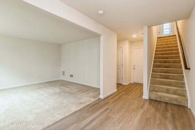 155 Yorktown Court 0, Libertyville, IL 60048