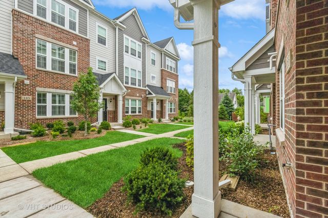 155 Yorktown Court 0, Libertyville, IL 60048