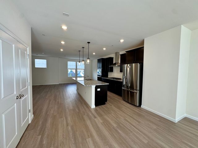 155 Yorktown Court 0, Libertyville, IL 60048