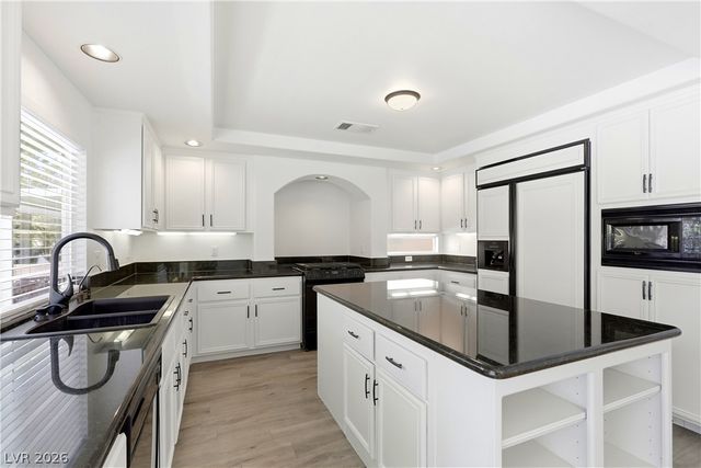 6286 Brave Voyager Court, Las Vegas, NV 89139
