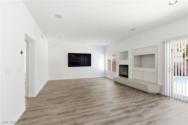 6286 Brave Voyager Court, Las Vegas, NV 89139