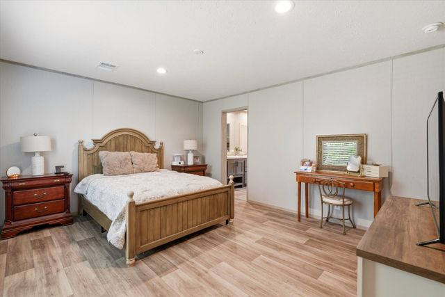 154 Beejay Lane, Cross, SC 29436