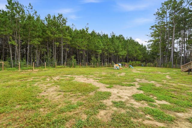 154 Beejay Lane, Cross, SC 29436