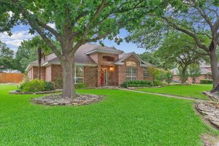 848 Country Lane, Mcgregor, TX 76657