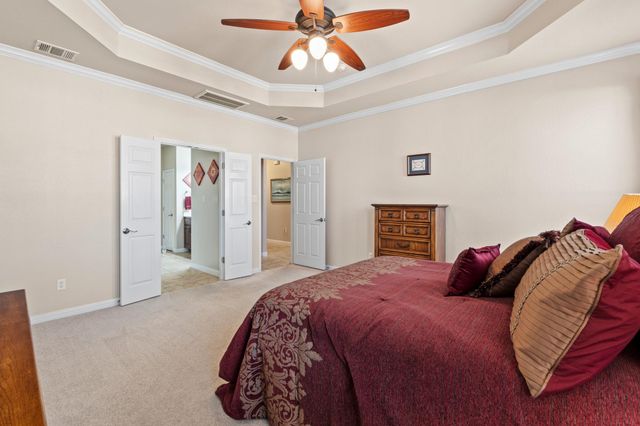 3333 Goldenoak CIR, Round Rock, TX 78681