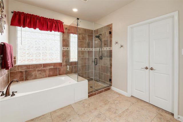 3333 Goldenoak CIR, Round Rock, TX 78681