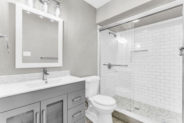 5264 Pruitt Drive, The Colony, TX 75056