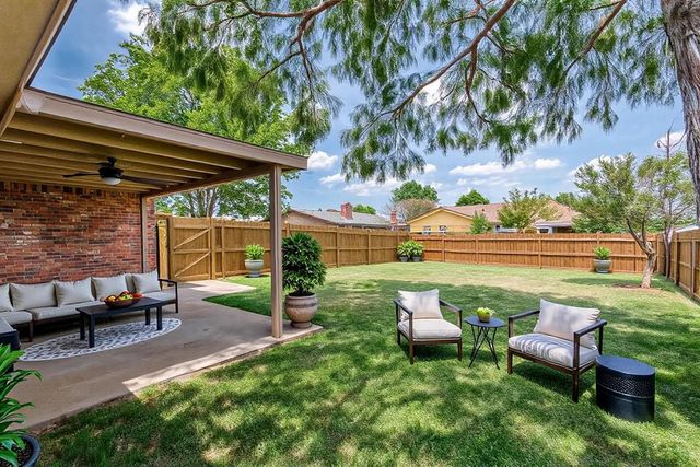 5264 Pruitt Drive, The Colony, TX 75056