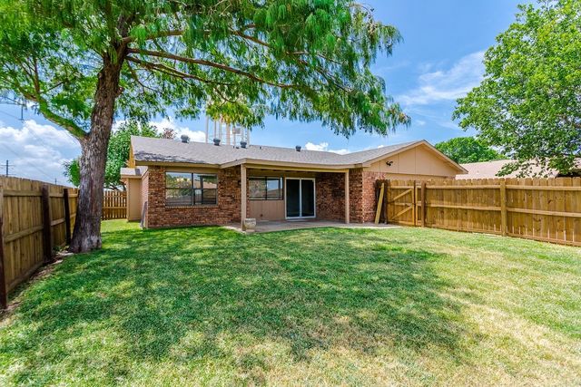5264 Pruitt Drive, The Colony, TX 75056