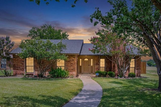 5264 Pruitt Drive, The Colony, TX 75056