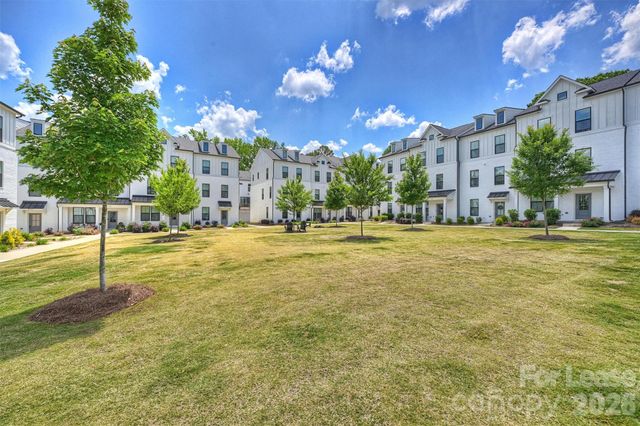 3024- Red Cardinal Lane, Charlotte, NC 28211
