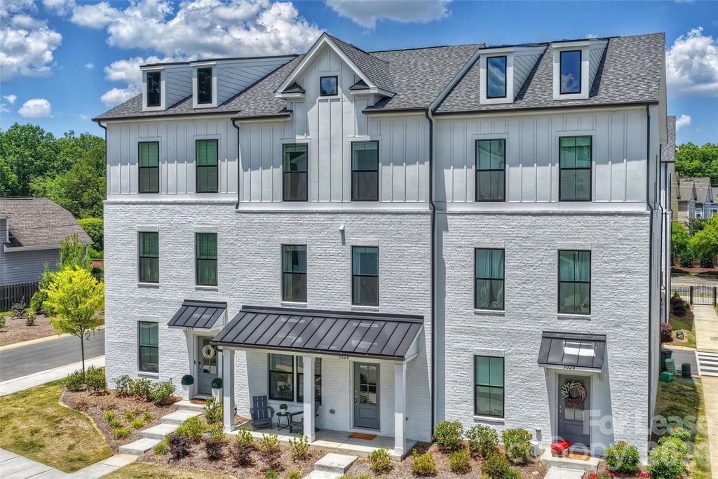 3024- Red Cardinal Lane, Charlotte, NC 28211