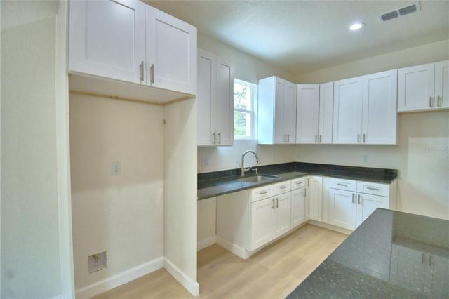 2264 W LONGBOTTOM ROAD, Avon Park, FL 33825