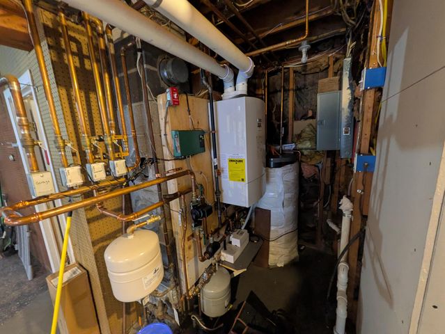 251 Bethlehem Road, Littleton, NH 03561