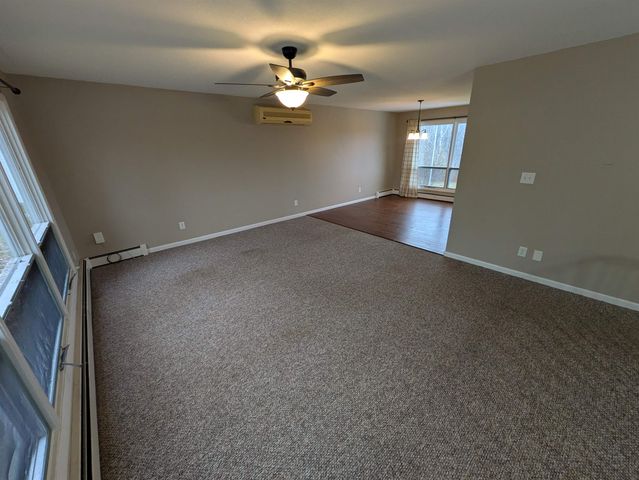 251 Bethlehem Road, Littleton, NH 03561