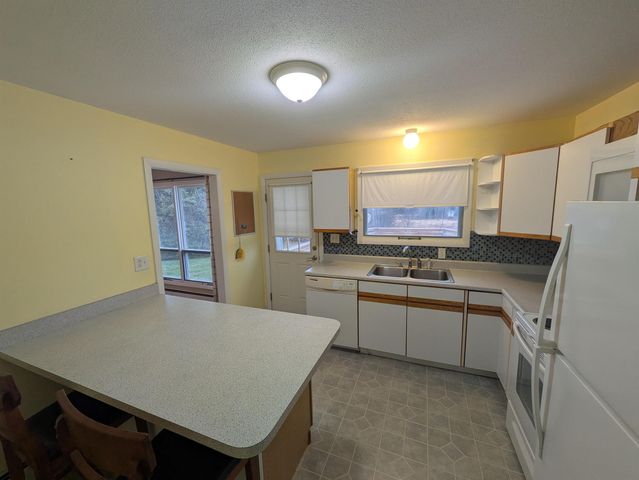 251 Bethlehem Road, Littleton, NH 03561