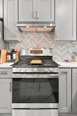9 Crossman Street, Boston, MA 02126
