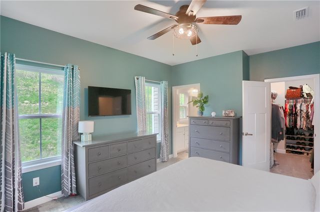 133 Moyer Hill Dr, Cranberry Twp, PA 16066