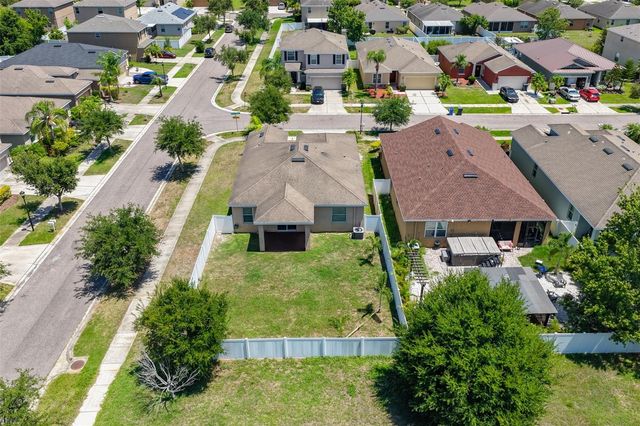 401 BRITTON SHORES COURT, Ruskin, FL 33570