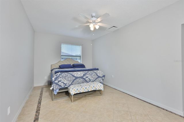 401 BRITTON SHORES COURT, Ruskin, FL 33570