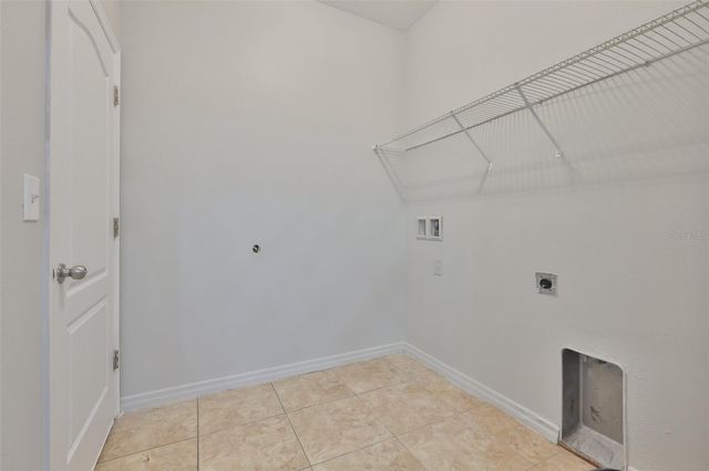 401 BRITTON SHORES COURT, Ruskin, FL 33570