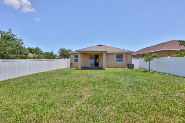 401 BRITTON SHORES COURT, Ruskin, FL 33570