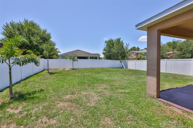 401 BRITTON SHORES COURT, Ruskin, FL 33570