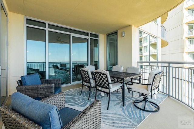 801 E Beach Dr Unit TW1604, Galveston, TX 77550
