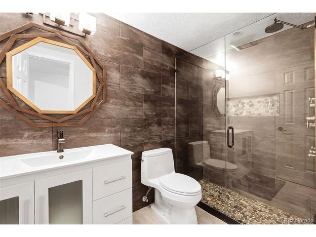 1865 Eisenhower Dr, Louisville, CO 80027