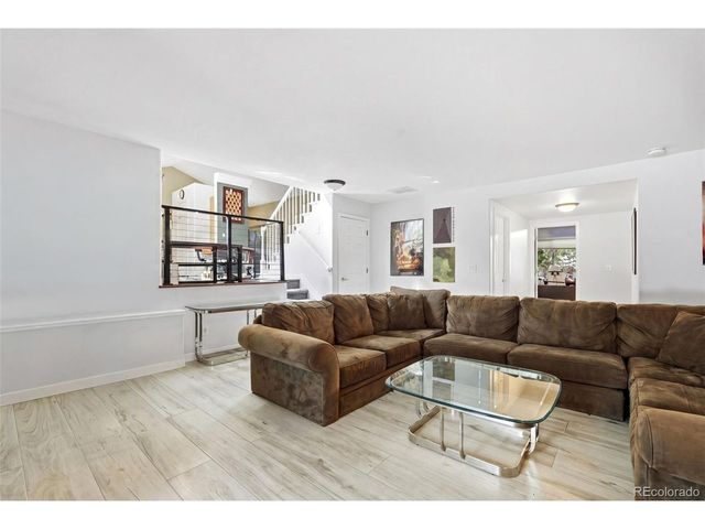 1865 Eisenhower Dr, Louisville, CO 80027