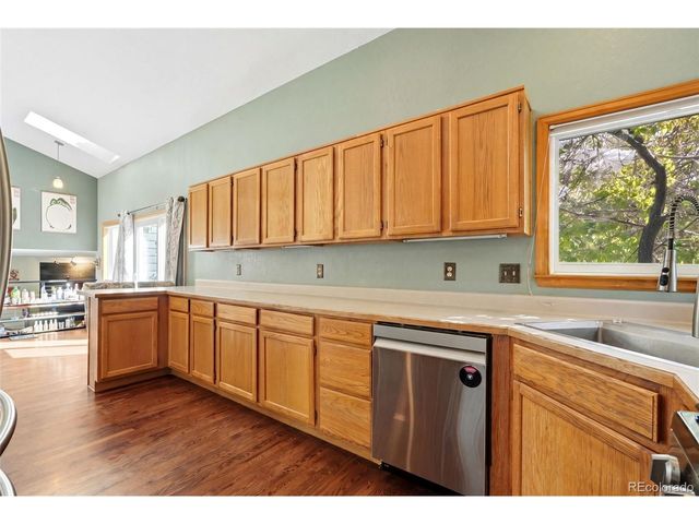 1865 Eisenhower Dr, Louisville, CO 80027