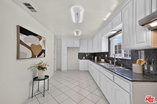 5412 W 124th Street, Hawthorne, CA 90250