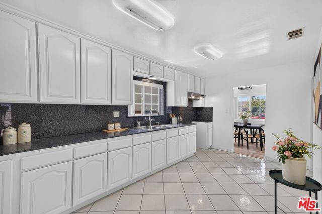5412 W 124th Street, Hawthorne, CA 90250