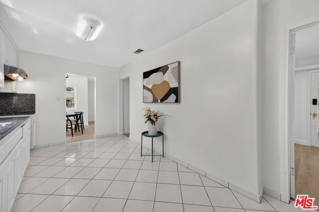 5412 W 124th Street, Hawthorne, CA 90250