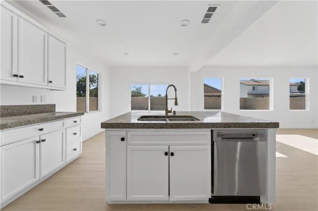45318 Elm, Lancaster, CA 93534