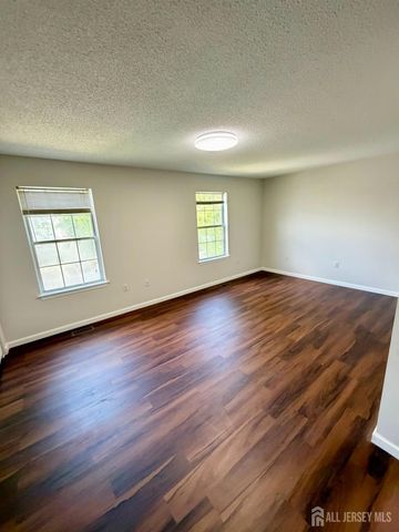 13 DARTMOUTH Way, North Brunswick, NJ 08902
