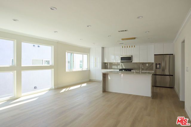 1223 23rd Street B, Santa Monica, CA 90404