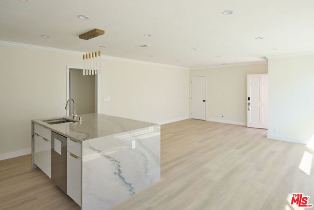 1223 23rd Street B, Santa Monica, CA 90404