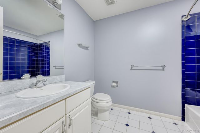 25 Crystal Hill Drive, Pomona, NY 10970