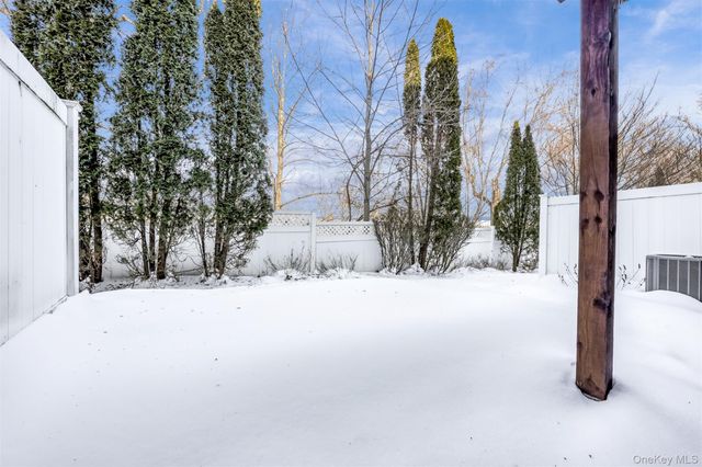 25 Crystal Hill Drive, Pomona, NY 10970