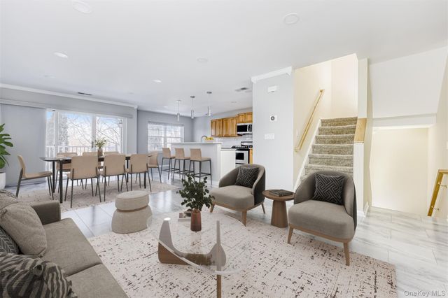 25 Crystal Hill Drive, Pomona, NY 10970