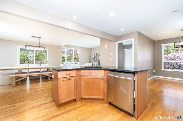 71 Byron Drive 71, Avon, CT 06001