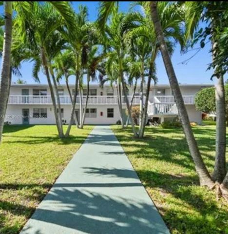 573 Durham U 573, Deerfield Beach, FL 33442