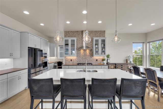 10401 Maplebrook Way, Highlands Ranch, CO 80126