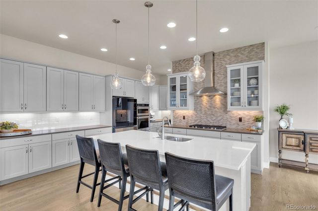 10401 Maplebrook Way, Highlands Ranch, CO 80126
