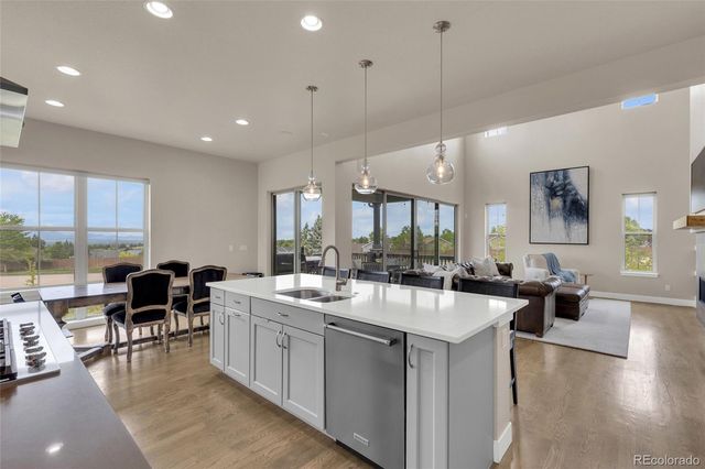 10401 Maplebrook Way, Highlands Ranch, CO 80126