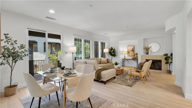 128 Talmadge, Irvine, CA 92602